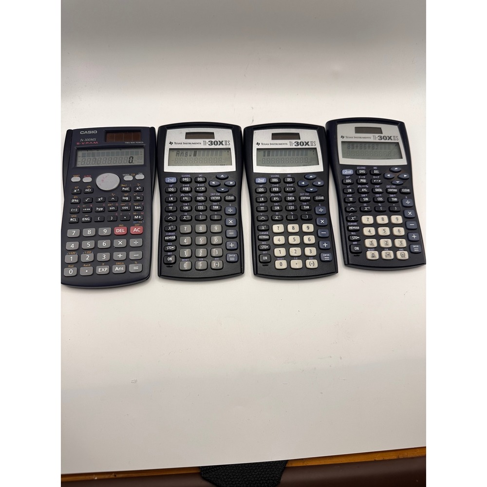 Lot‎ of 4 Scientific Calculators Texas Instruments TI-30XIIS and Casio fx-300MS